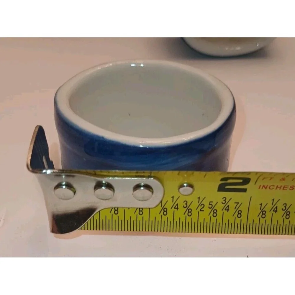 SET OF 6 - Glossy Blue & White Striped Ceramic NAPKIN RINGS, Modern. NICE!